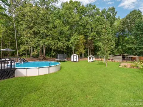 2480 Cimarron Cir, Midland, NC 28107 photo 27