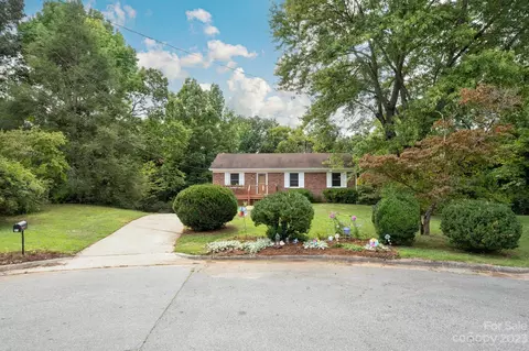 31 Birchwood Ln, Asheville, NC 28805
