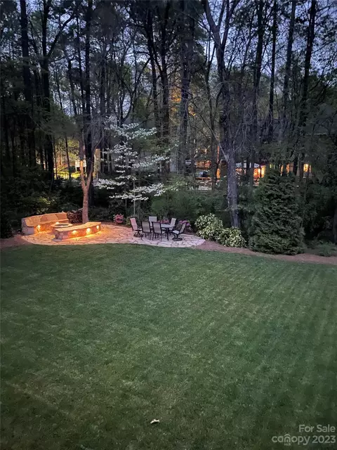 5121 Chestnut Knoll Ln, Charlotte, NC 28269