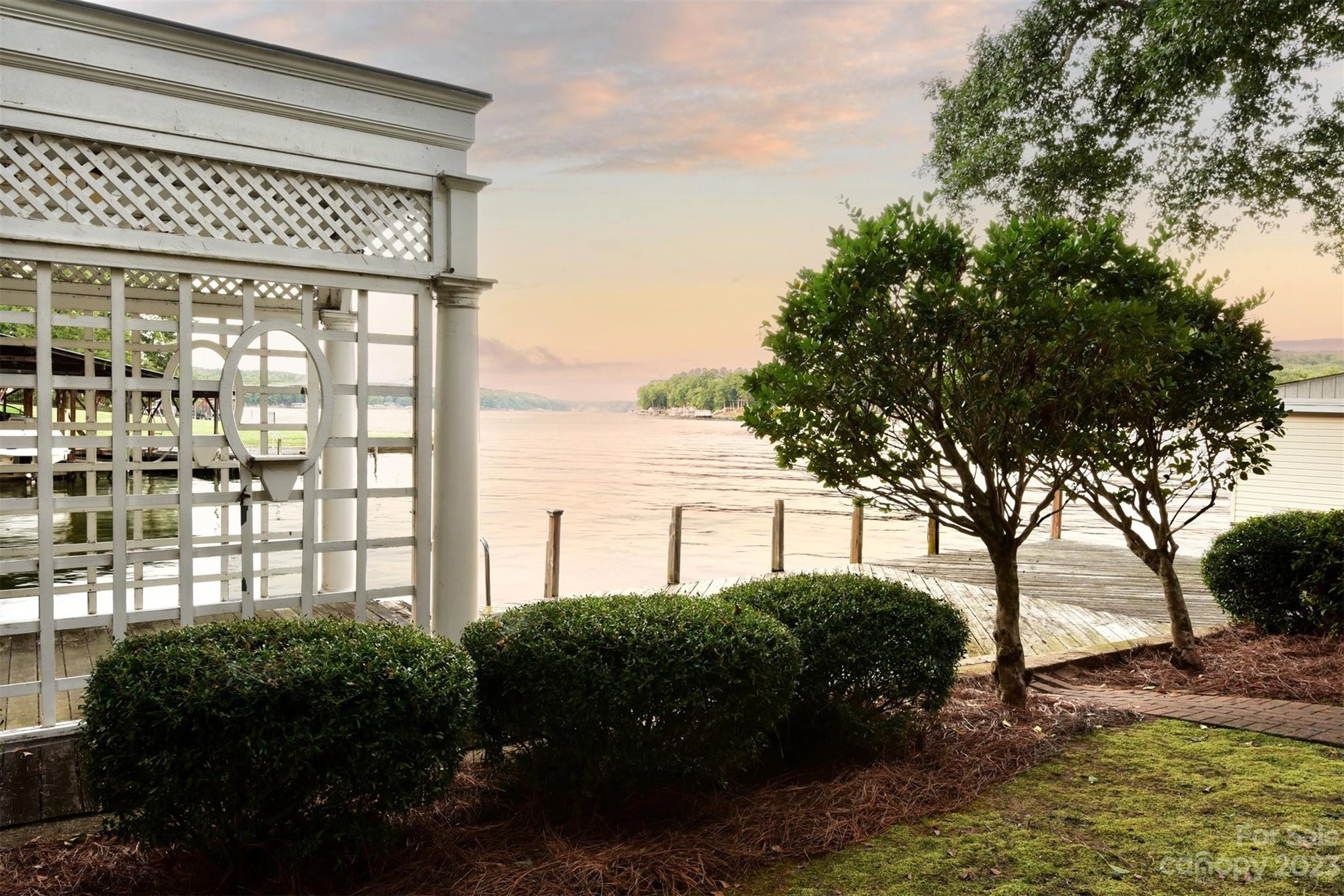 24464 River Loop Drive Unit 16 18  