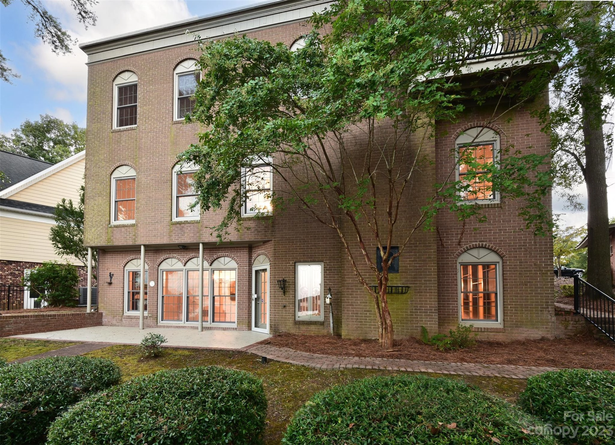 24464 D River Loop 16 18 Dr Unit 16 18  