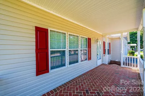 1503 Kelley Ct, Conover, NC 28613 photo 19