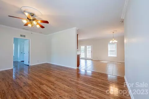 1503 Kelley Ct, Conover, NC 28613 photo 20