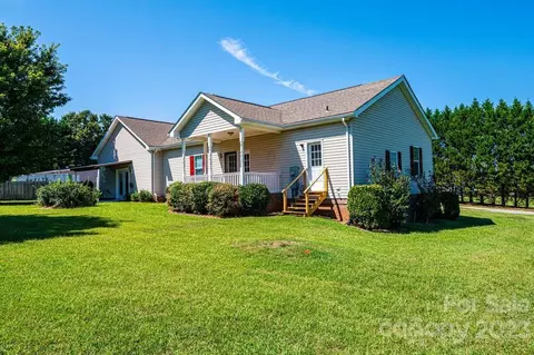 1503 Kelley Ct, Conover, NC 28613 photo 12