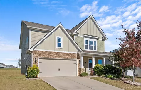 121 Margo Ln, Statesville, NC 28677