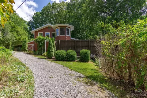 35 Conifer Ct, Fletcher, NC 28732 photo 37