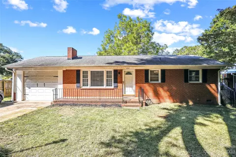 139 Oak Trl, Belmont, NC 28012