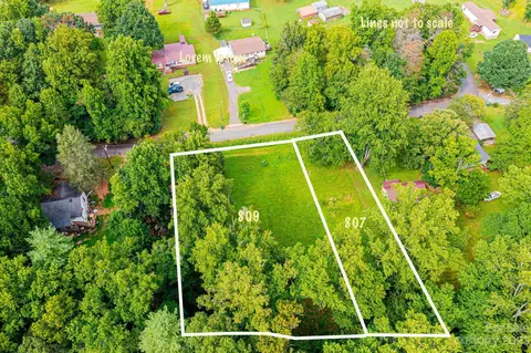 809 Woodlawn Sw Ave SW, Valdese, NC 28690