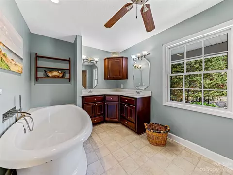 263 Sylvan Ln, Mill Spring, NC 28756 photo 20