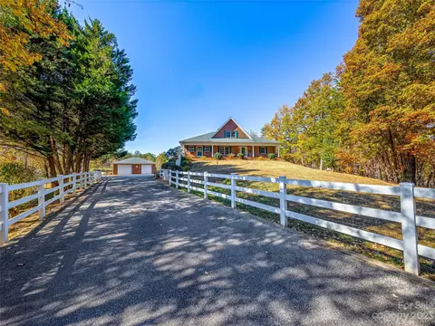 263 Sylvan Ln, Mill Spring, NC 28756 photo 2