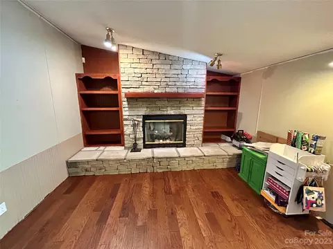 71 Bear Trl, Fairview, NC 28730 photo 10
