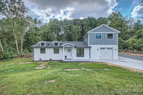 200 Park Terrace Dr, Belmont, NC 28012