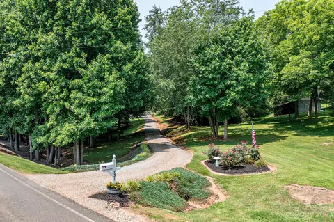 731 Berea Church Quincy Rd, Hiddenite, NC 28636