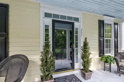 357 Elis Way, Fort Mill, SC 29708 photo 4