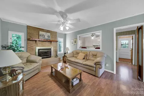 1860 Robin Dr, Lancaster, SC 29720 photo 5