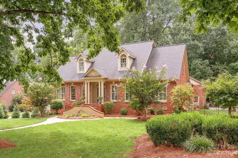 5100 Samuel Pinckney Dr, Belmont, NC 28012