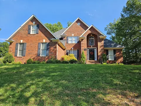 2652 Tralee Dr, Gastonia, NC 28056