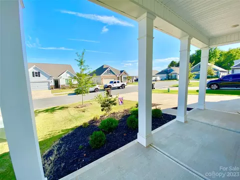 1611 Sweetmoss Loop, Denver, NC 28037 photo 4