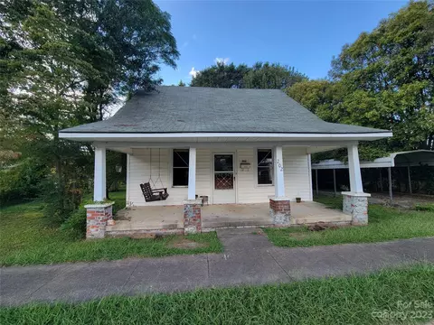 202 W Fourth St, Cherryville, NC 28021