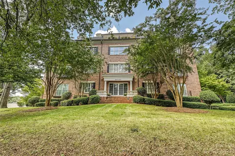 970 Queens Rd, Charlotte, NC 28207