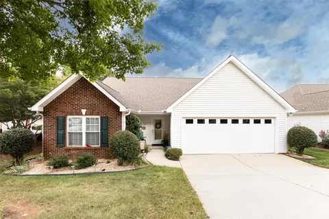 174 Oak Village 71 Pkwy #71, Mooresville, NC 28117