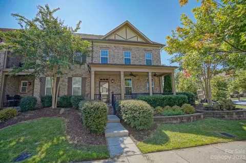 2285 Eversham Dr, Concord, NC 28027