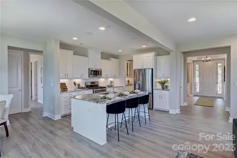 7539 Happy Hollow Dr, Mint Hill, NC 28227