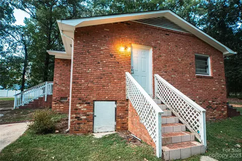 1935 Powell Ave, Lancaster, SC 29720 photo 5