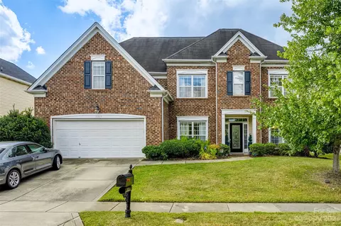 11323 Huntington Meadow Ln, Charlotte, NC 28273