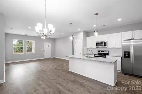 1118 Tower Dr, Salisbury, NC 28146 photo 7
