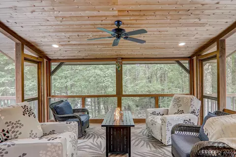 186 Breezewood Cir, Pisgah Forest, NC 28768