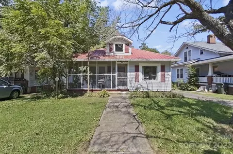 306 N Yadkin Ave, Spencer, NC 28159