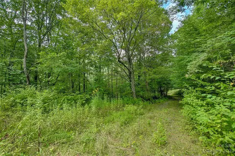 38 Johnson Rd, Spruce Pine, NC 28777 photo 13