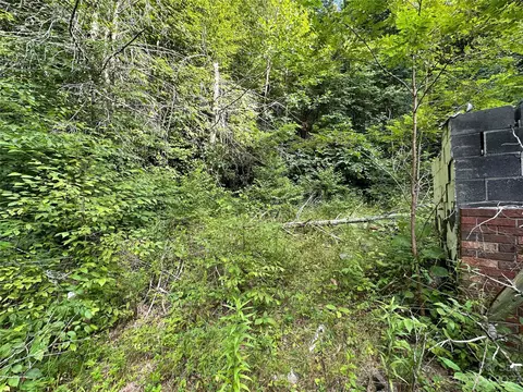 38 Johnson Rd, Spruce Pine, NC 28777 photo 9