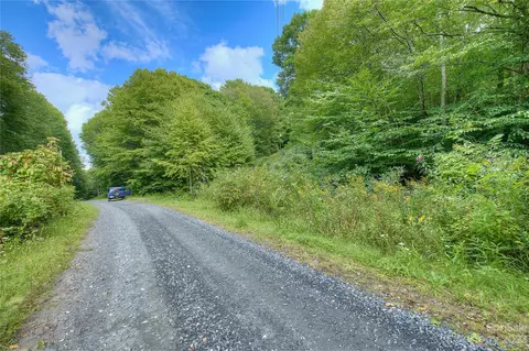 38 Johnson Rd, Spruce Pine, NC 28777 photo 16
