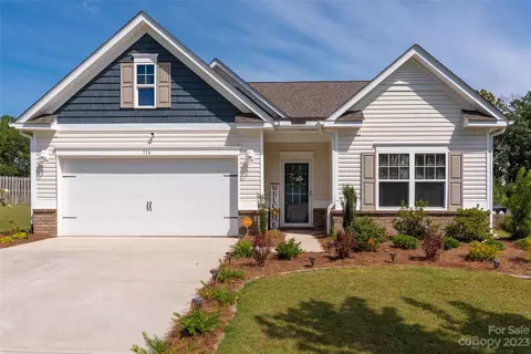116 Stowe Creek Ln, Mount Holly, NC 28120