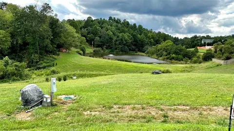 93 Horizon 5 Way #5, Alexander, NC 28701