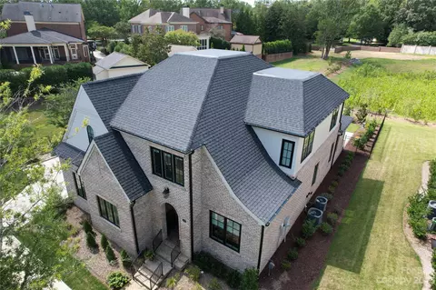 9329 Heydon Hall Cir, Charlotte, NC 28210