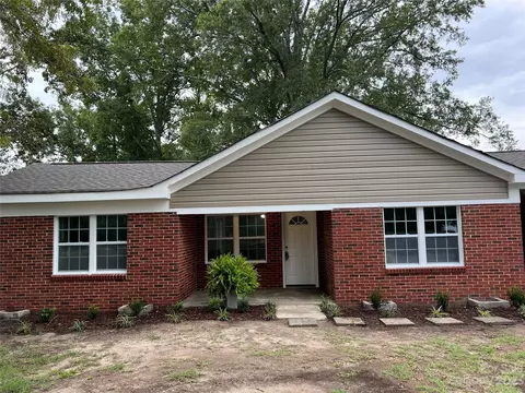 2640 Flat Creek 2 Rd #2, Lancaster, SC 29720