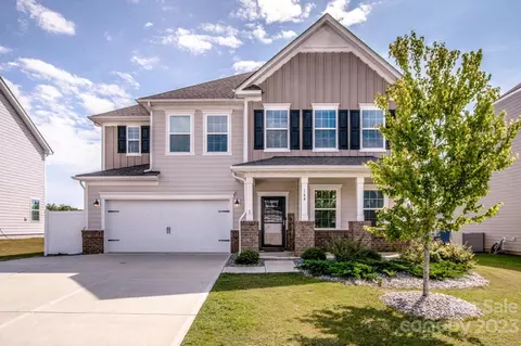 148 Slip Shot Ln, Troutman, NC 28166