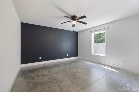137 Haystack Ln, Olin, NC 28660 photo 22