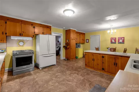 1364 Colony Rd, Lancaster, SC 29720 photo 9