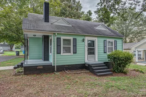 632 Secrest Ave, Belmont, NC 28012