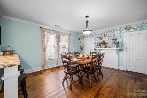 322 E Main St, Maiden, NC 28650 photo 17