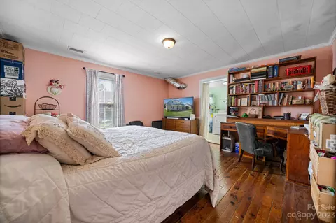 322 E Main St, Maiden, NC 28650 photo 20