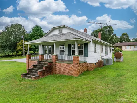 1950 Us 70 E Rd, Morganton, NC 28655 photo 1