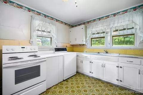 1950 Us 70 E Rd, Morganton, NC 28655 photo 30