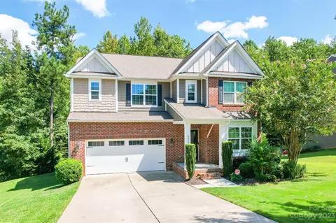 9530 Reid Hall Ln, Matthews, NC 28105