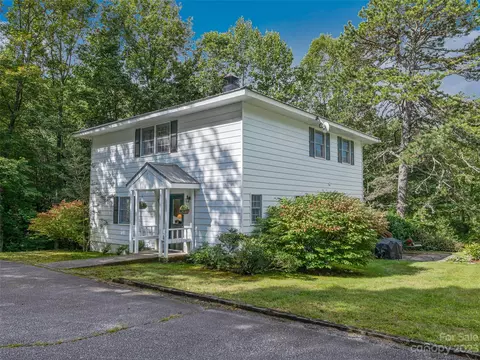 1830 Reasonover Rd, Cedar Mountain, NC 28718 photo 2