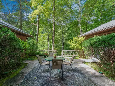 1830 Reasonover Rd, Cedar Mountain, NC 28718 photo 21